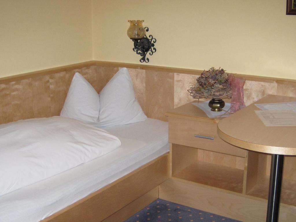 Hotel Zur Schonen Aussicht Уберзее Номер фото